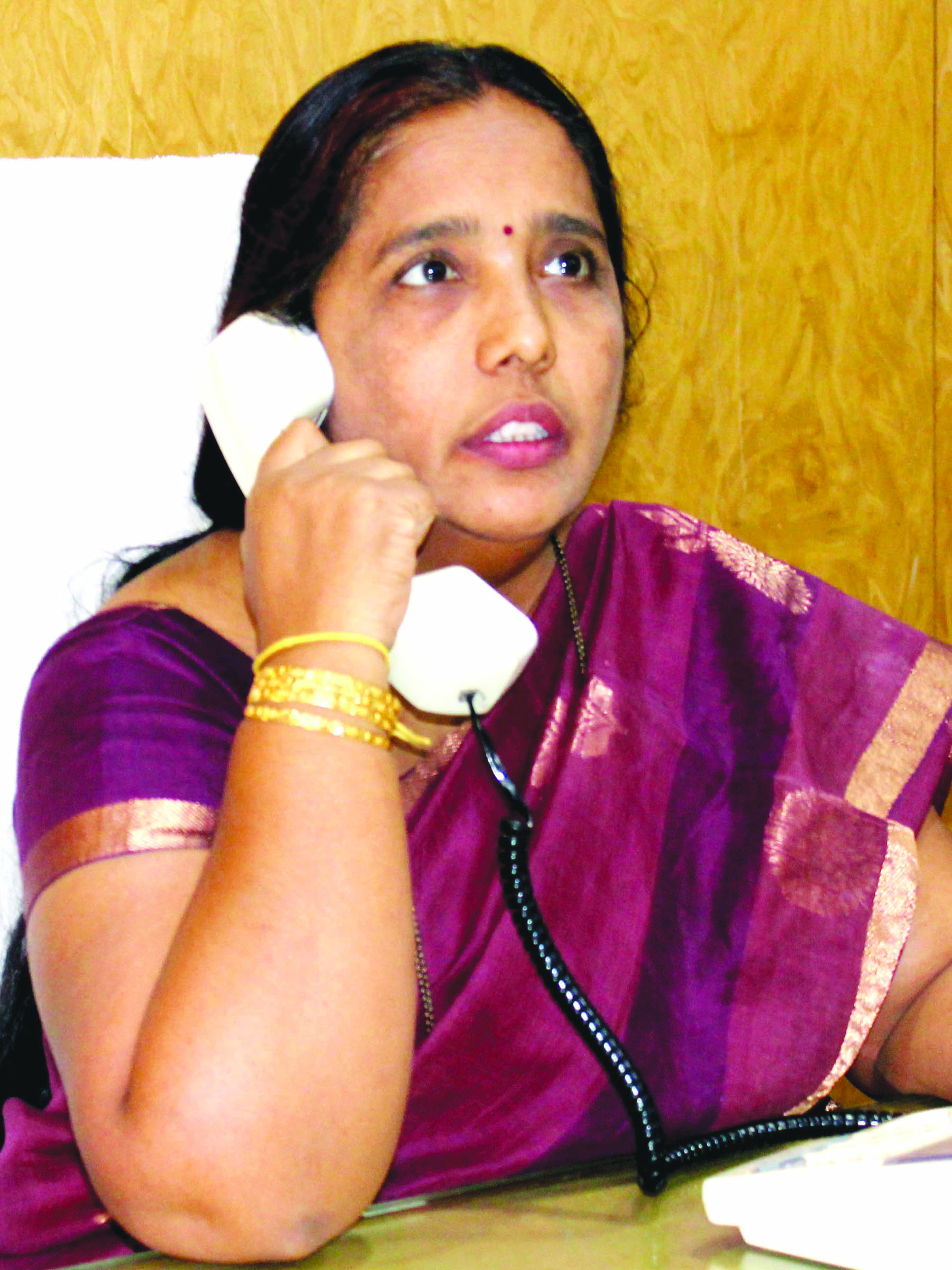 ಹೊರಗುತ್ತಿಗೆ ನೌಕರರ ಸಮಸ್ಯೆ ಆಲಿಸಿದ ಬಾಯಕ್ಕ ಮೇಟಿ